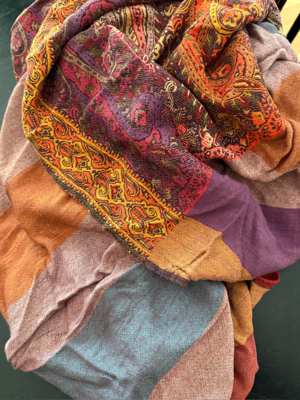 Pashmina - Picture 3 of 3